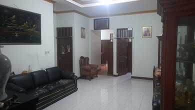Rumah Dijual di Jatibening, Bekasi, LB 200m², Harga Kompetitif!