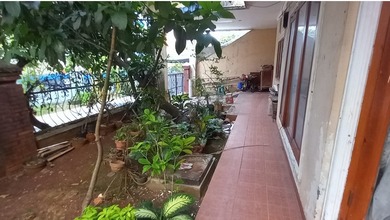 Penawaran Eksklusif, rumah Prestisius di Depok I, Depok, LB 350m²