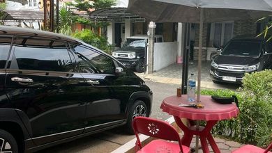 Rumah Minimalis Disewakan di Raffles Hills, Jakarta Timur, Harga Ekonomis