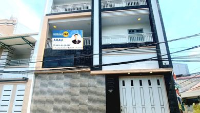 Rumah Area Premium Teluk Gong, Jakarta Utara - Harga Menarik 2,9 Miliar