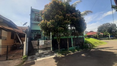Rumah Dijual di Bogor Barat, Bogor, LB 200m², Harga Kompetitif!