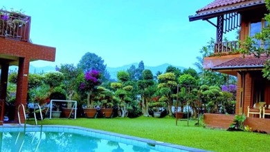 Villa Modern dan Luas di Puncak I Akses Mudah Harga Terbaik