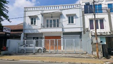 Dijual/Disewakan Ruko 2,5 Lantai di Buaran, Jakarta Timur.
