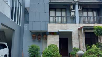 Rumah Area Luxury Jatinegara, Jakarta Timur - Harga Menarik 2,85 Miliar