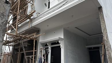 Rumah Dijual di Condet, Jakarta Timur, LB 135m², Harga Kompetitif!