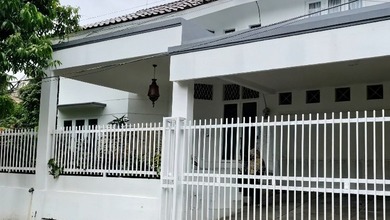Rumah Area Premium Cinere, Depok - Harga Terbaik 4,75 Miliar