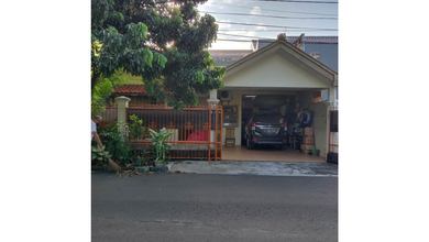 Dijual rumah Premium di Duren Sawit, Jakarta Timur - LT 184m²