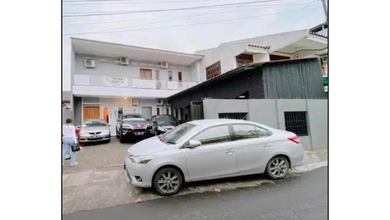 Rumah Modern Luas 272 Jual di Kebayoran Baru, Jakarta Selatan