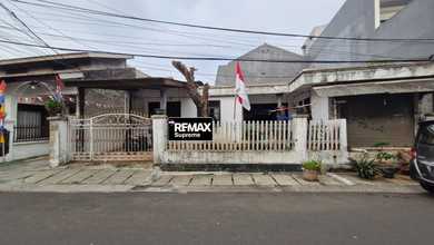 Rumah Area Luxury Buaran, Jakarta Timur - Harga Menarik 2,65 Miliar
