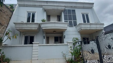 Hunian Elite di Kawasan Cipinang, Jakarta Timur, LB 245m², Harga 3,5 Miliar