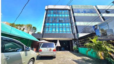 Dijual Gedung Perkantoran Lokasi Strategis Rawamangun