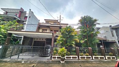 Jual Rumah Siap Huni area Pondok Kelapa, Jakarta Timur, Luas 368 m2
