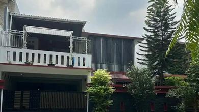 Rumah Mewah di Jatisampurna, Bekasi, 4 KT, LT 260m²
