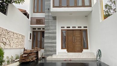 Hunian Idaman di Jatiwaringin, Bekasi, 4 KT, Harga 1,9 Miliar