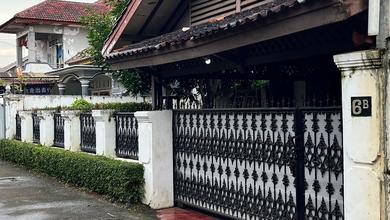 Rumah Mewah di Cinere, Depok, 6 Kamar Tidur, LT 535m²