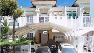 Hunian Elegan di Cakung, Jakarta Timur, 5 Kamar Tidur, LT 220m²