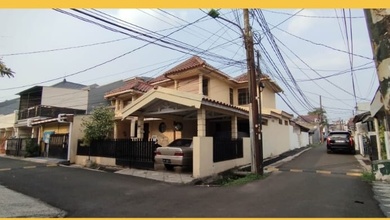 Kesempatan Langka, rumah Mewah di Duren Sawit, Jakarta Timur, LB 100m²