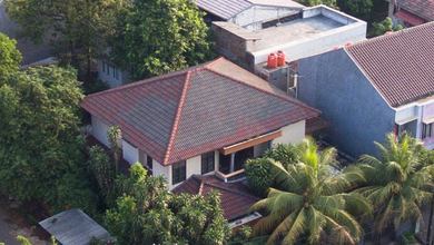 Kesempatan Langka, rumah Mewah di Cipayung, Jakarta Timur, LB 506m²