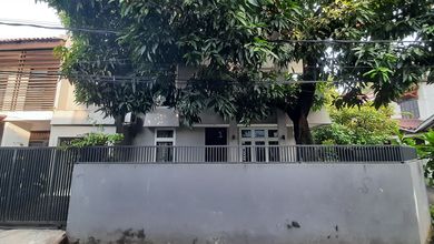 Rumah Area Luxury Pondok Kelapa, Jakarta Timur - Harga Menarik 4,5 Miliar