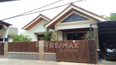 Rumah Elit LT 350 m2, di Cipayung, Jakarta Timur