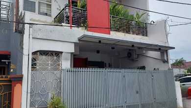 Rumah Elegan di Pulo Gadung, Jakarta Timur, 6 Kamar Tidur, LT 105m²