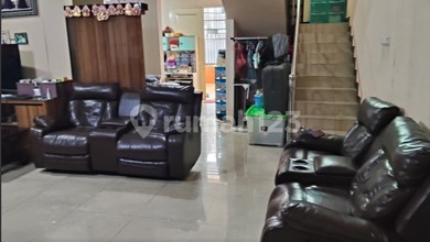Rumah Sewa Nyaman Lokasi Daan Mogot, Jakarta Barat, LB 350m²
