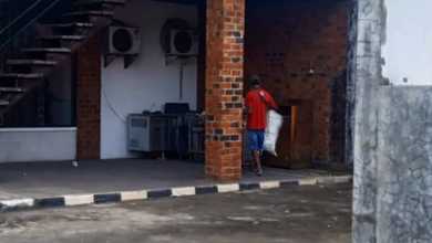 For Sale rumah Eksklusif di Kemanggisan, Jakarta Barat - LT 218m²