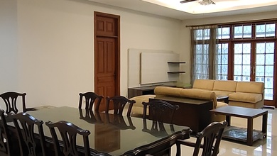 Rumah Nyaman untuk Disewakan di Pondok Indah, Jakarta Selatan, Harga 600 Juta /tahun