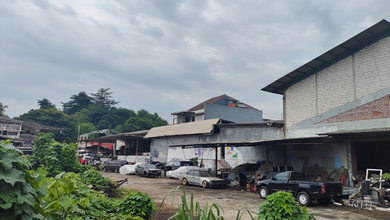 Gudang Jaksel Akses Jalan Raya