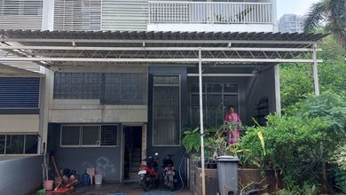Rumah Elegan di Pondok Pinang, Jakarta Selatan, 4 KT, LT 144m²