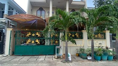 Rumah Mewah di Meruya, Jakarta Barat, 6 Kamar Tidur, LT 250m²