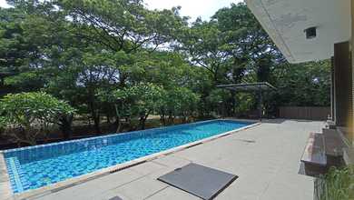 Rumah Area Premium BSD The Green, Tangerang - Harga Menarik 13,9 Miliar