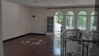 Hunian Elegan di Petojo, Jakarta Pusat, 4 Kamar Tidur, LT 362m²