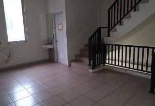 Jual Ruko Ukuran Besar  Siap Dipakai Menghadap Jalan Besar