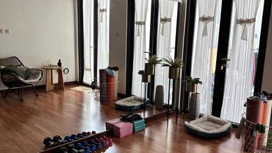 Rumah Mewah di Tarumajaya, Bekasi, 5 Kamar Tidur, LT 300m²