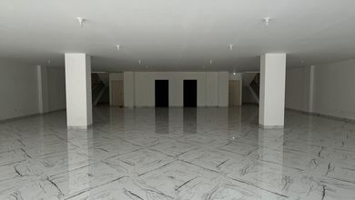 Dijual Gedung Baru 3,5 Ltduren Sawit Jakarta Timur