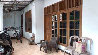 Jual Rumah Bagus Luas 180 m2 di Rawamangun, Jakarta Timur