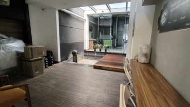 Ruko di Jl. Boulevard Raya, Klp. Gading Bar., Kec. Klp. Gading, Jkt Utara, Daerah Khusus Ibukota Jakarta, Tanjung Priok Semi Furnished
