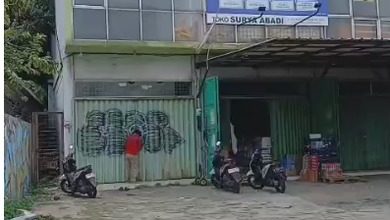 Jual Ruko 3 Lantai, Lokasi Strategis di Pinggir Jalan Kh Hasyim Ashari Cipondoh