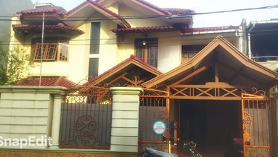 Rumah bagus 2 lantai di Jalan Tawes Pasar Minggu