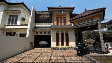 Penawaran Eksklusif, rumah Mewah di Tanjung Barat, Jakarta Selatan, LB 210m²