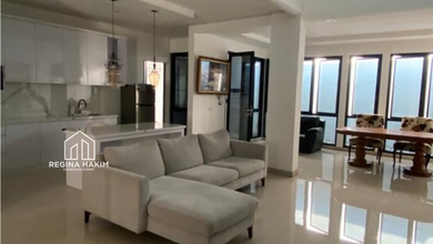 Kesempatan Eksklusif, rumah Prestisius di Serpong, Tangerang Selatan, LB 250m²