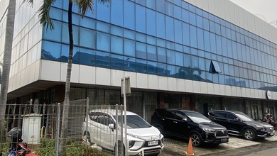 Ruko Huk Puri Kencana Jakarta Barat Siap Pakai 3,5 Lantai Sudah Renov