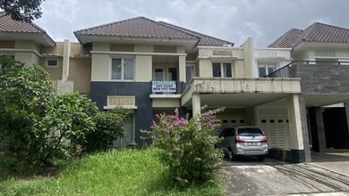 Penawaran Eksklusif, rumah Mewah di Alam Sutera, Tangerang, LB 255m²