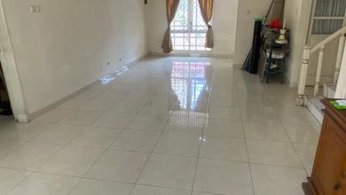 Kesempatan Langka, rumah Prestisius di Petukangan, Jakarta Selatan, LB 300m²