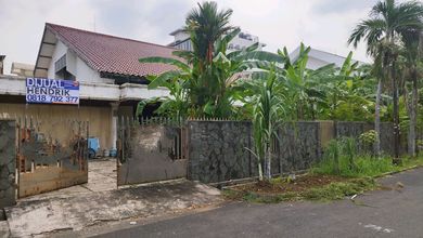 Hunian Mewah di Sunter, Jakarta Utara, 5 Kamar Tidur, LT 748m²