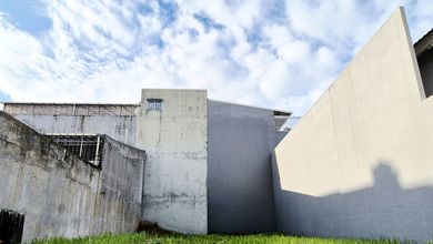 Dijual Tanah Eksklusif di Puri Indah, Jakarta Barat, LT 240m²