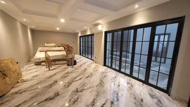 Dijual rumah Premium di Serpong, Tangerang Selatan - LT 300m²