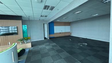 Ruang Kantor Office St Moritz Puri Kembangan Jakarta Barat Siap Huni