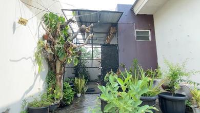 Hunian Elegan di BSD, Tangerang, 4 KT, LT 300m²